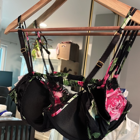 Badgley Mischka Couture Bra - Picture 3 of 3